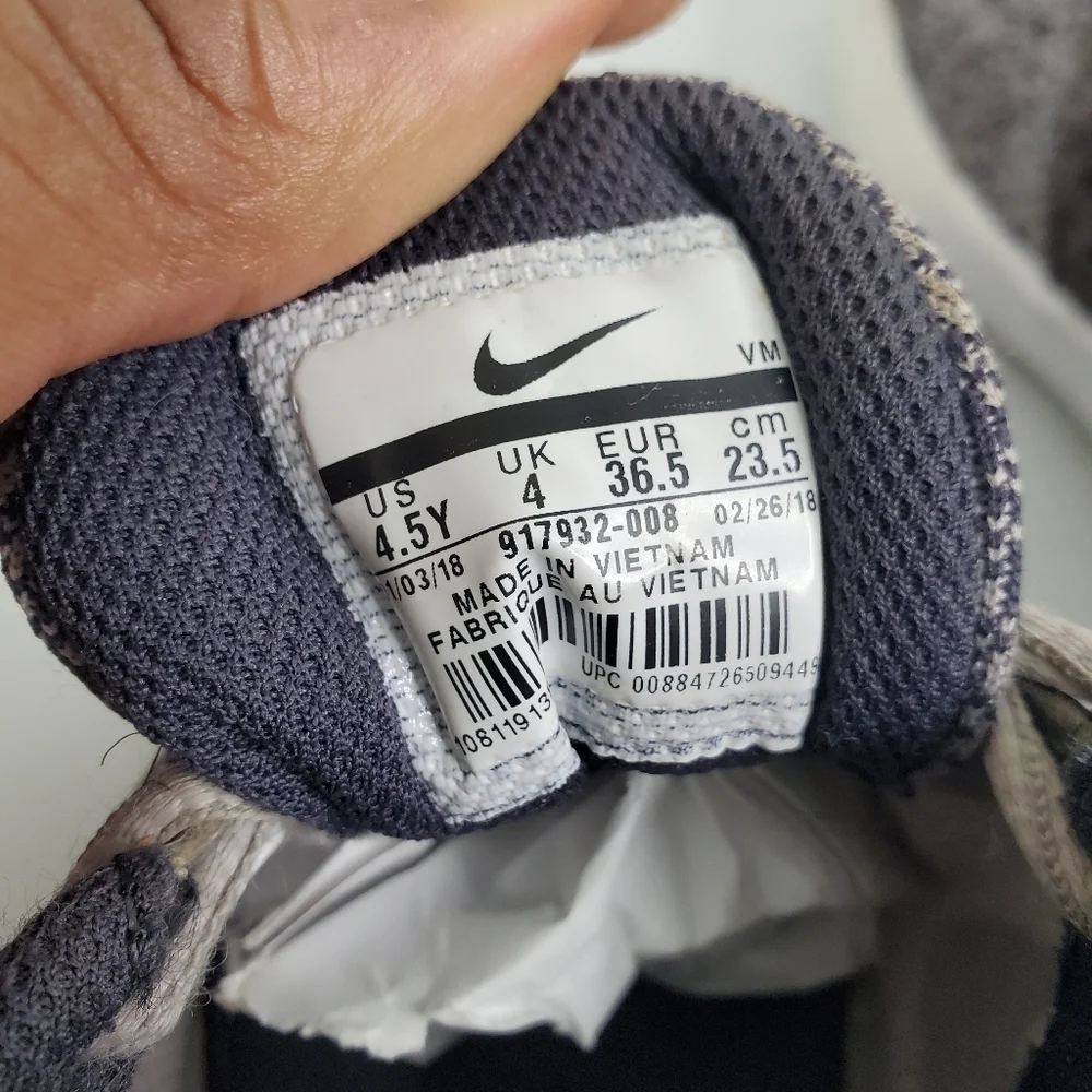 Nike Shoes Size 4.5 Youth 6 Women Flex Contact Sneakers s Athletic Gray
